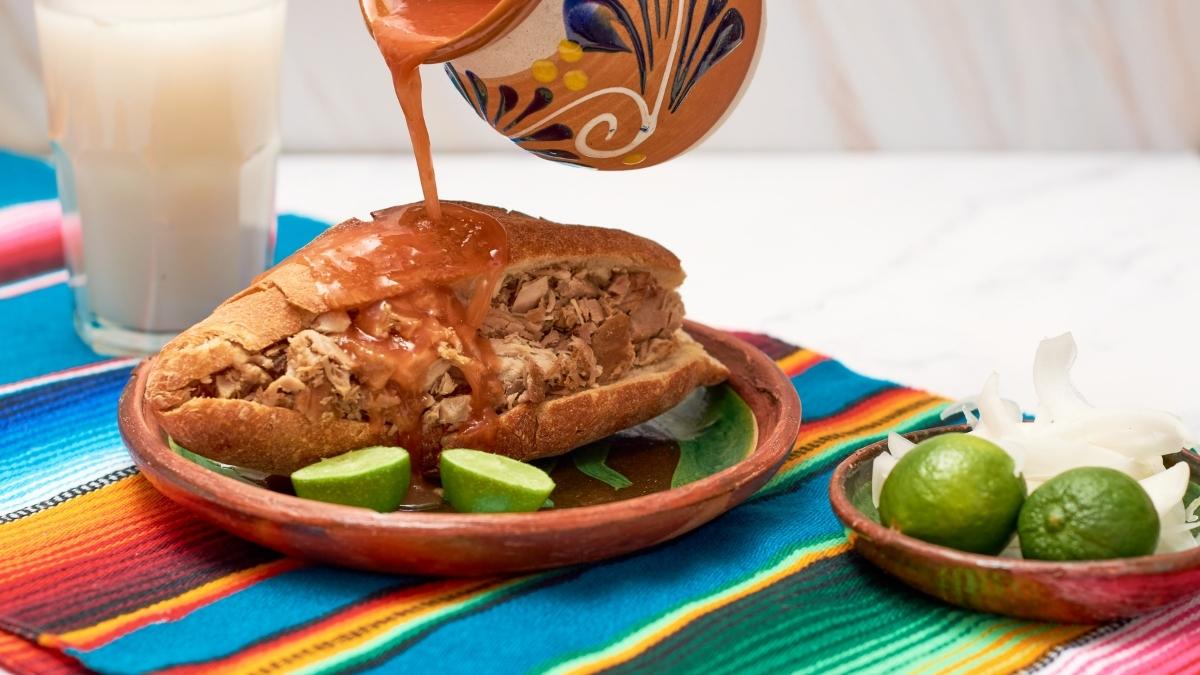 Tortas Ahogadas José el de la Bicicleta en Guadalajara